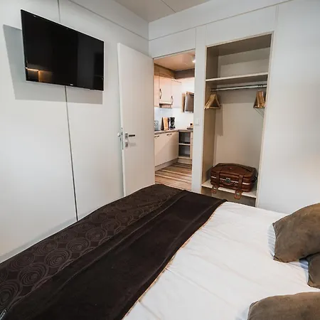 Tatil Evi Serenity Premium Mobile Homes-3 Bedroom Mostec